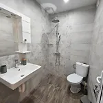 Апартаменти Jade - With Parking Варна