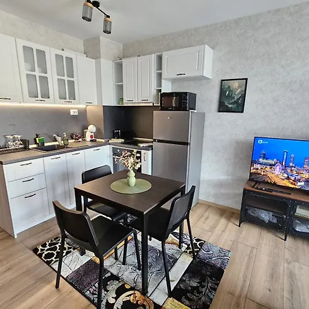 Jade - With Parking Appartement