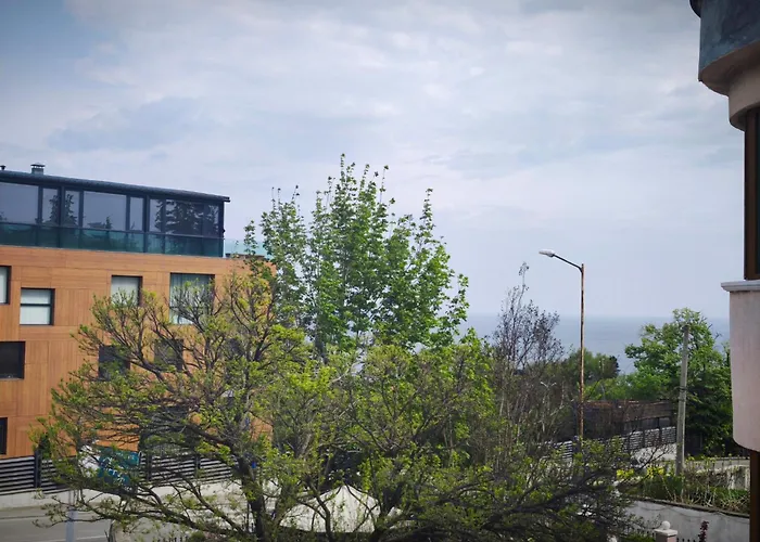 Jade - With Parking Appartement